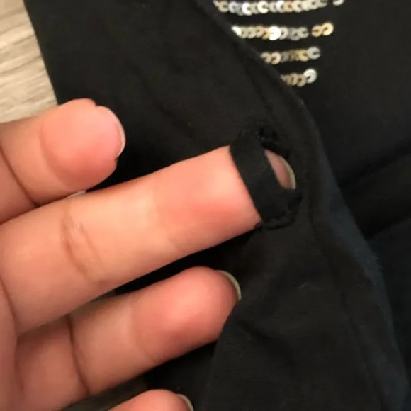 Elegant Black and Gold Women's Dress - Picture 6 of 9